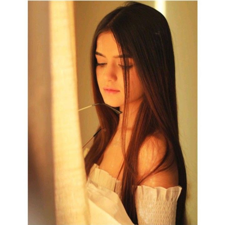 Girl Photos