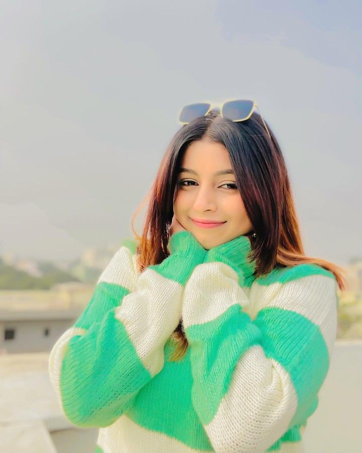 Girl Photos