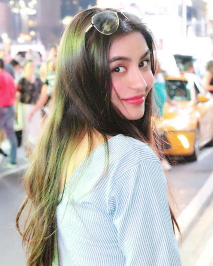 Girl Photos