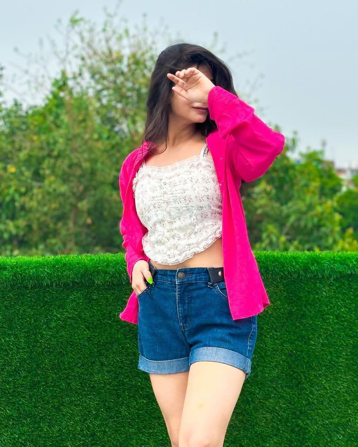 Girl Photos