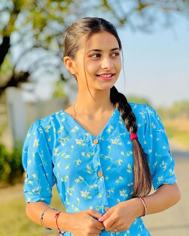 Ladki ki photos