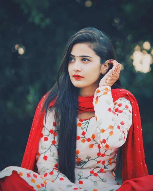 Ladki ki photos