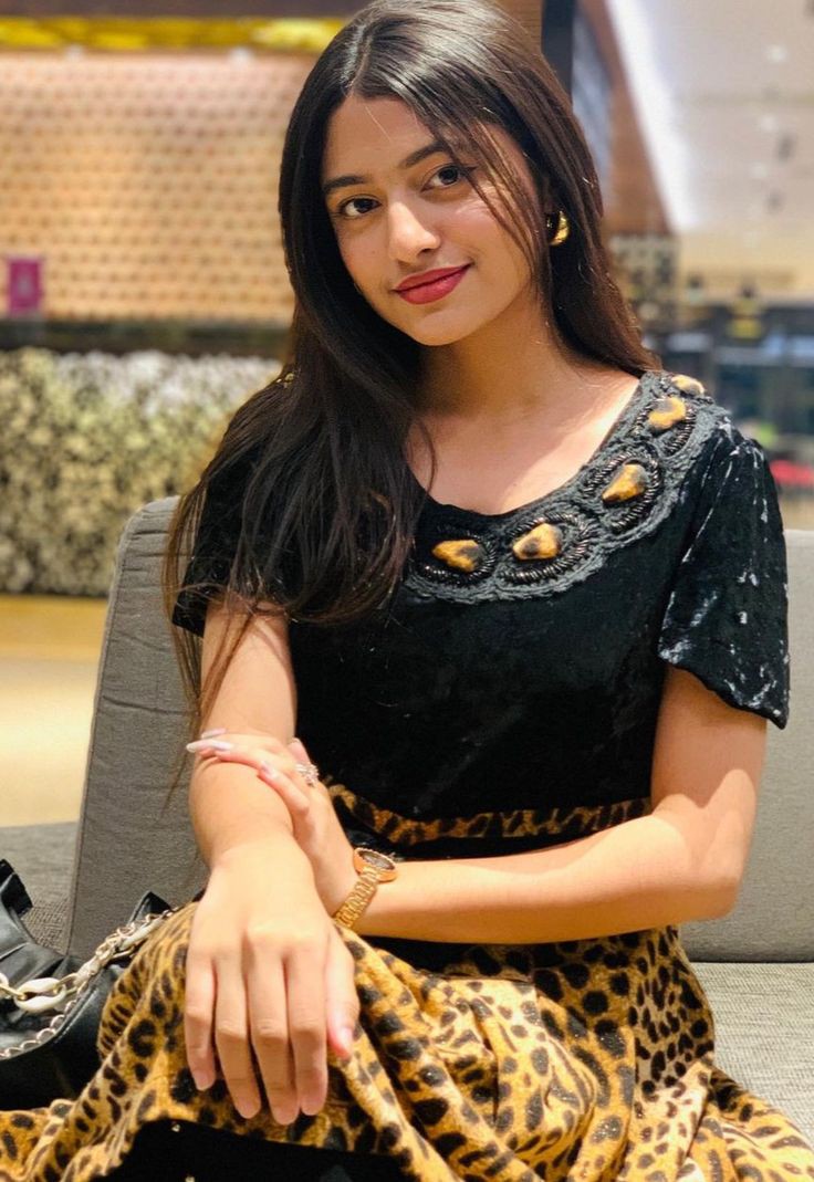Ladki ki photos