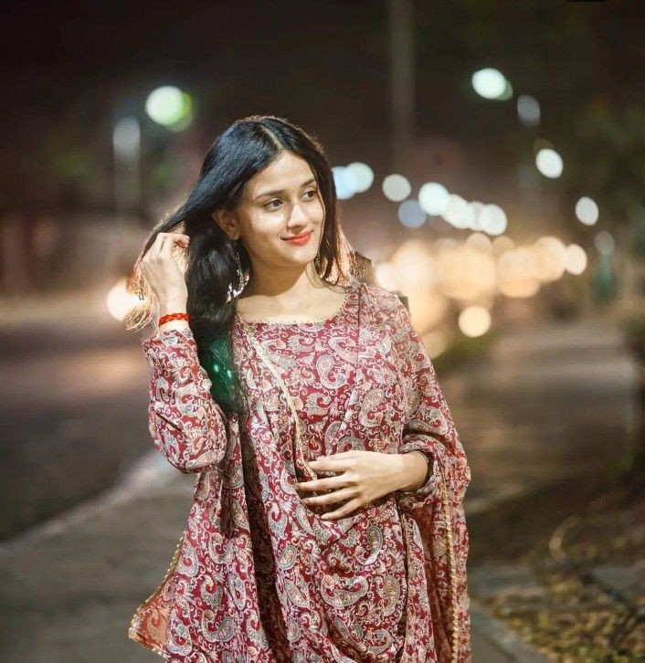 Ladki ki photos