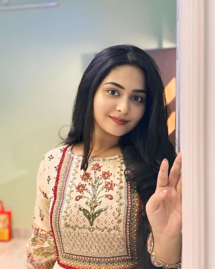 Ladki ki photos