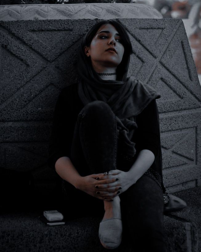 Sad Girl Pic