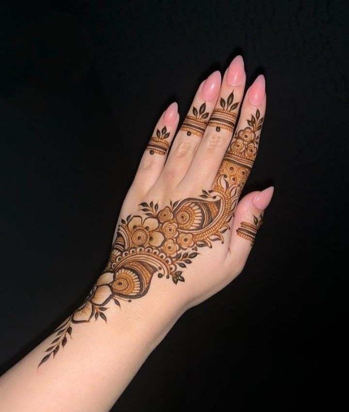 Arabic Mehndi Design