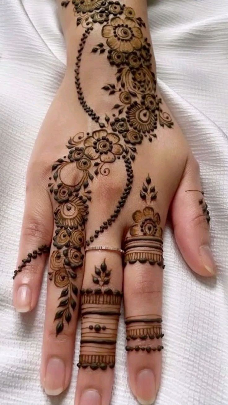 Arabic Mehndi Design