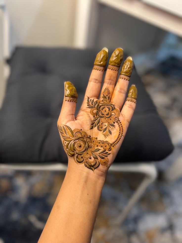 Arabic Mehndi Design