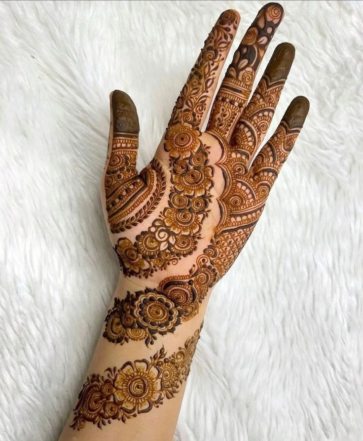 Arabic Mehndi Design