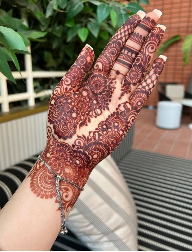 Arabic Mehndi Design