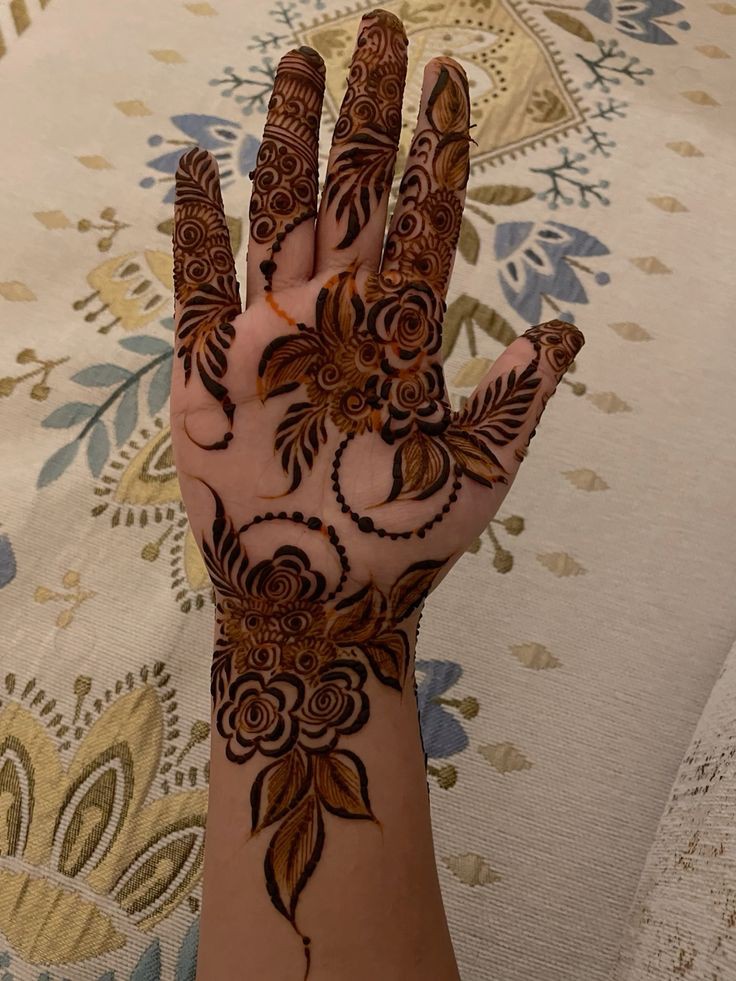 Arabic Mehndi Design