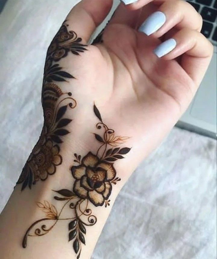 Arabic Mehndi Design