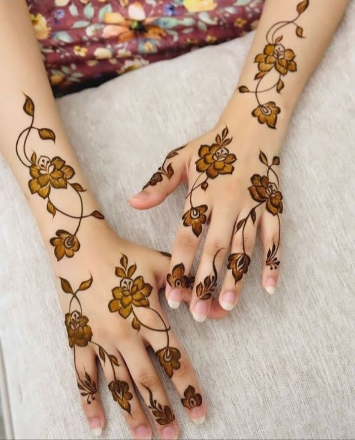 Back Hand Mehndi Design