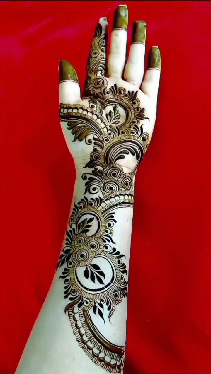 Full Hand Mehndi Design